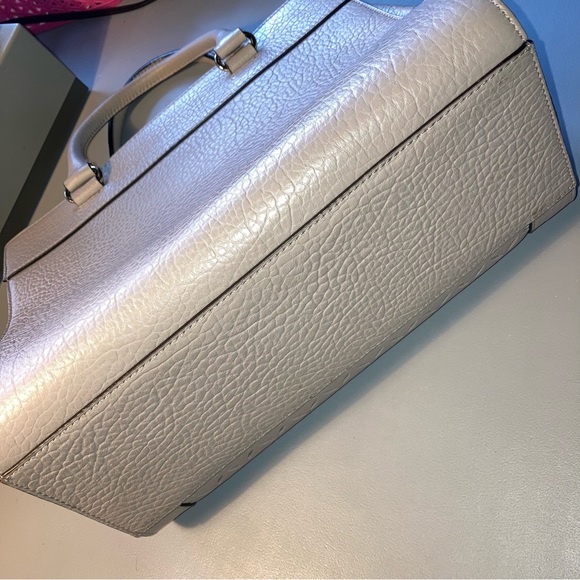 Kate Spade Satchel - Picture 3 of 16